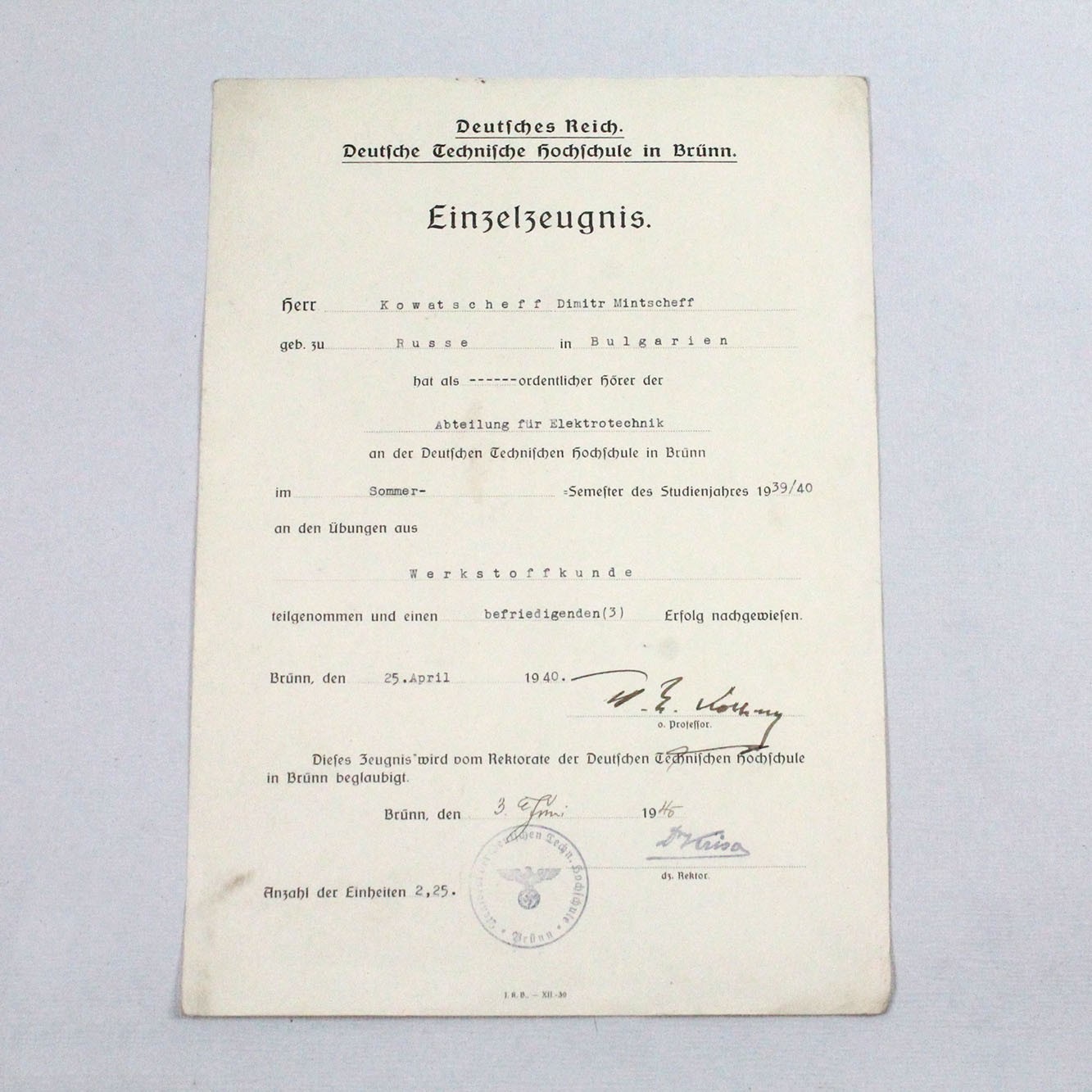 Certificado Alemán de estudios técnicos impartidos en Ruso y concedido a un ciudadano Búlgaro en la ciudad Alemana de Brünn en 1940 62