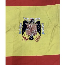 Bandera de España versión hasta 1977 incorpora el escudo con el Águila de San Juan bordado sobre ella Generalitat