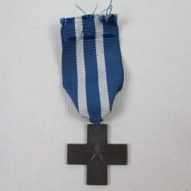 Condecoración Merito di Guerra de la Cruz de Guerra Italia período monarquía IIGM