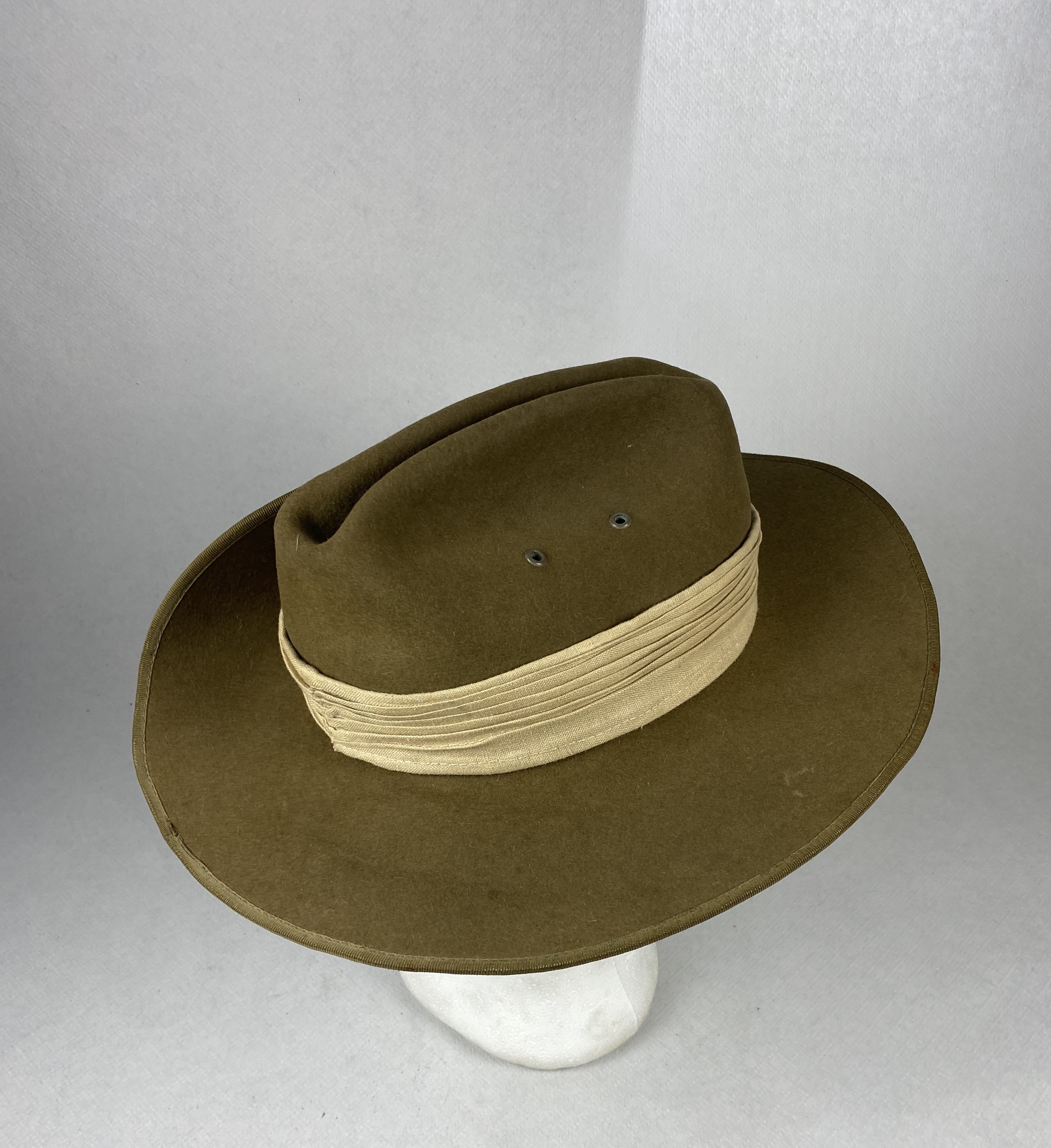 Día De Anzac Australiano Ejército Australiano Sombrero Holgado Amapola Roja Galletas Anzac Tradicionales B Madera 41694523