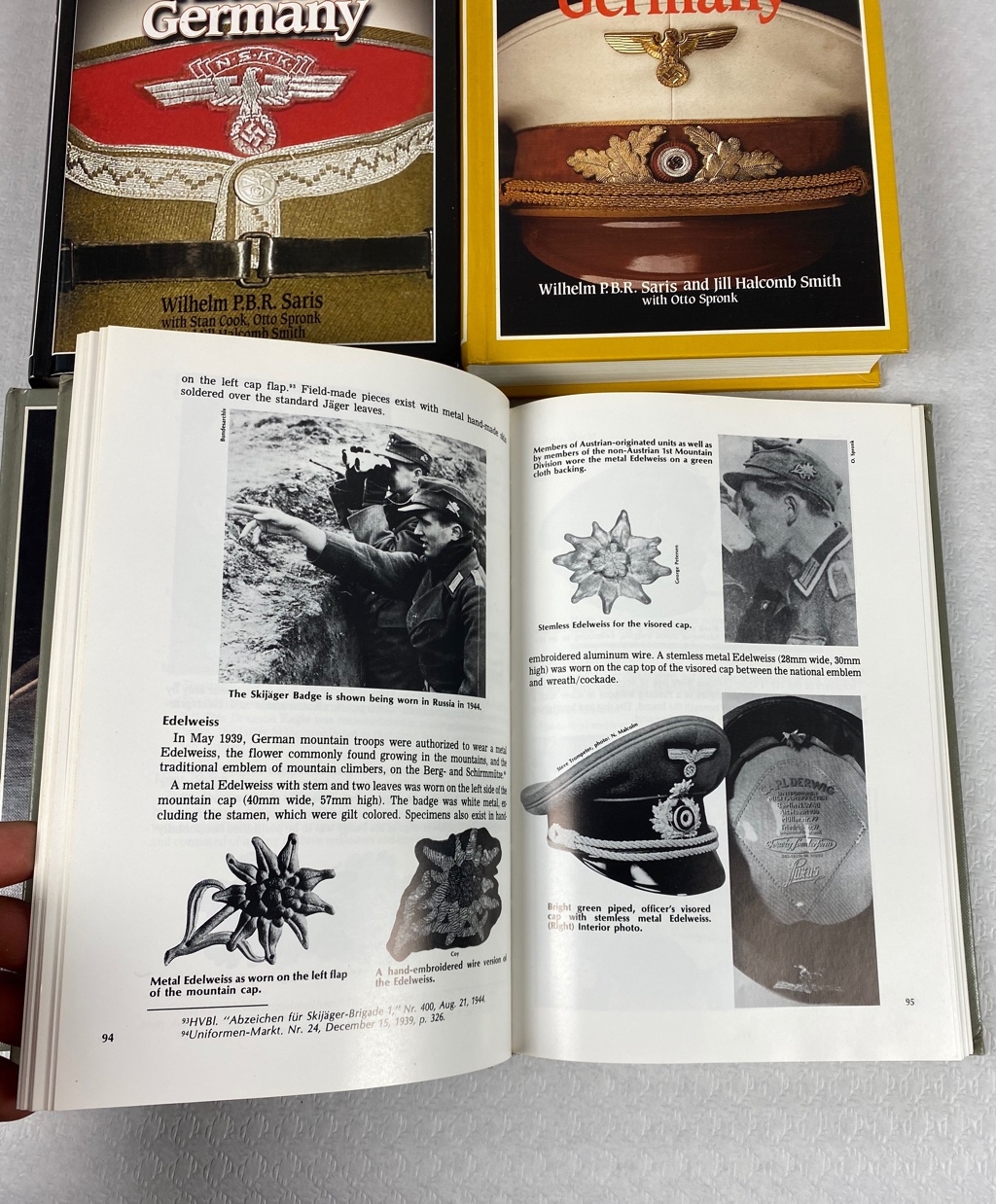 HEADGEAR OF HITLER'S GERMANY Bill Halcomb Colección completa 4 ...